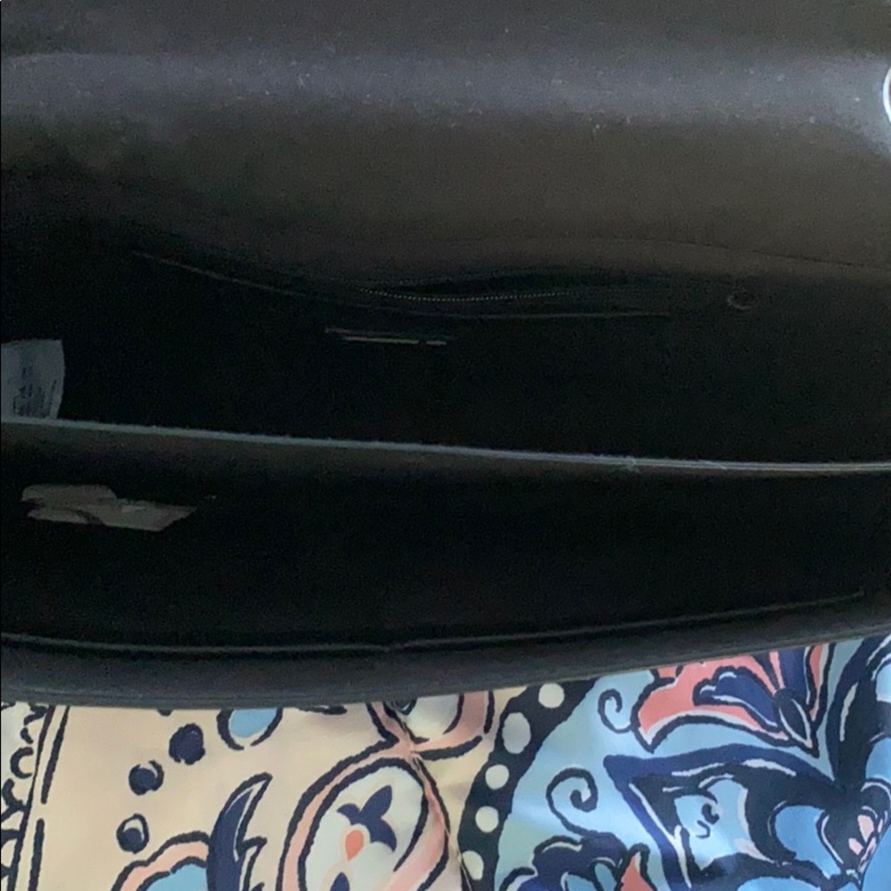 Purse - Picture 2 of 3
